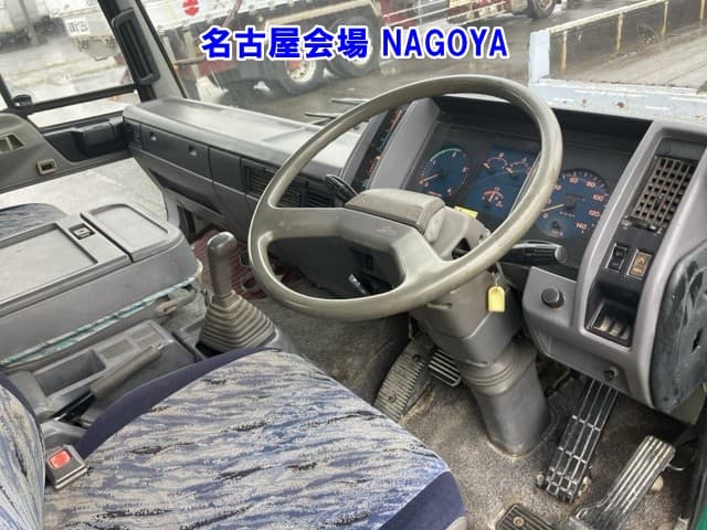 HINO (lot vt-8-6558-72115)