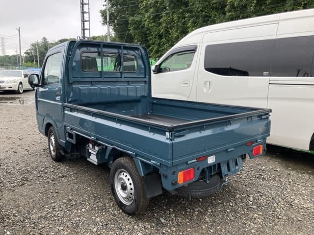 SUZUKI (lot vt-8-6558-80016)