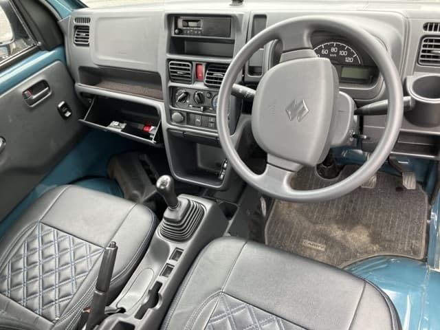 SUZUKI (lot vt-8-6558-80016)