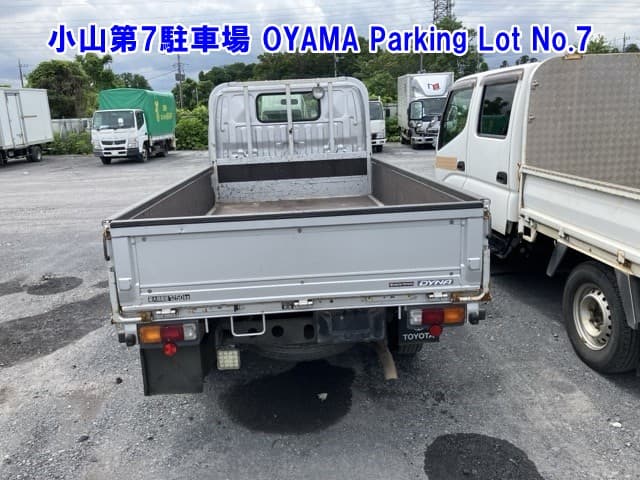 TOYOTA (lot vt-8-6558-82214)